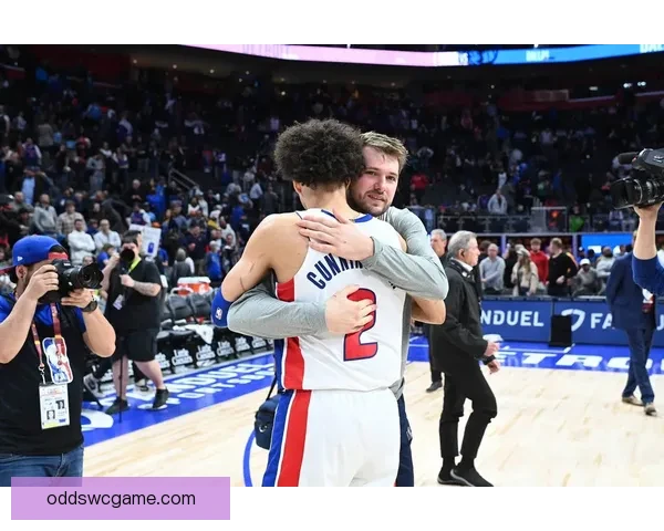 活塞50胜海报竟无坎宁安引爆球迷怒火官方紧急删除操作离谱至极